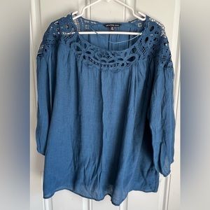 Zac and Rachel woman blouse with lace neckline, turquoise/blue color, EUC, 3X